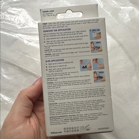 KISS Gel Fantasy Sculpted Nails in Coral - Picture 2 of 2